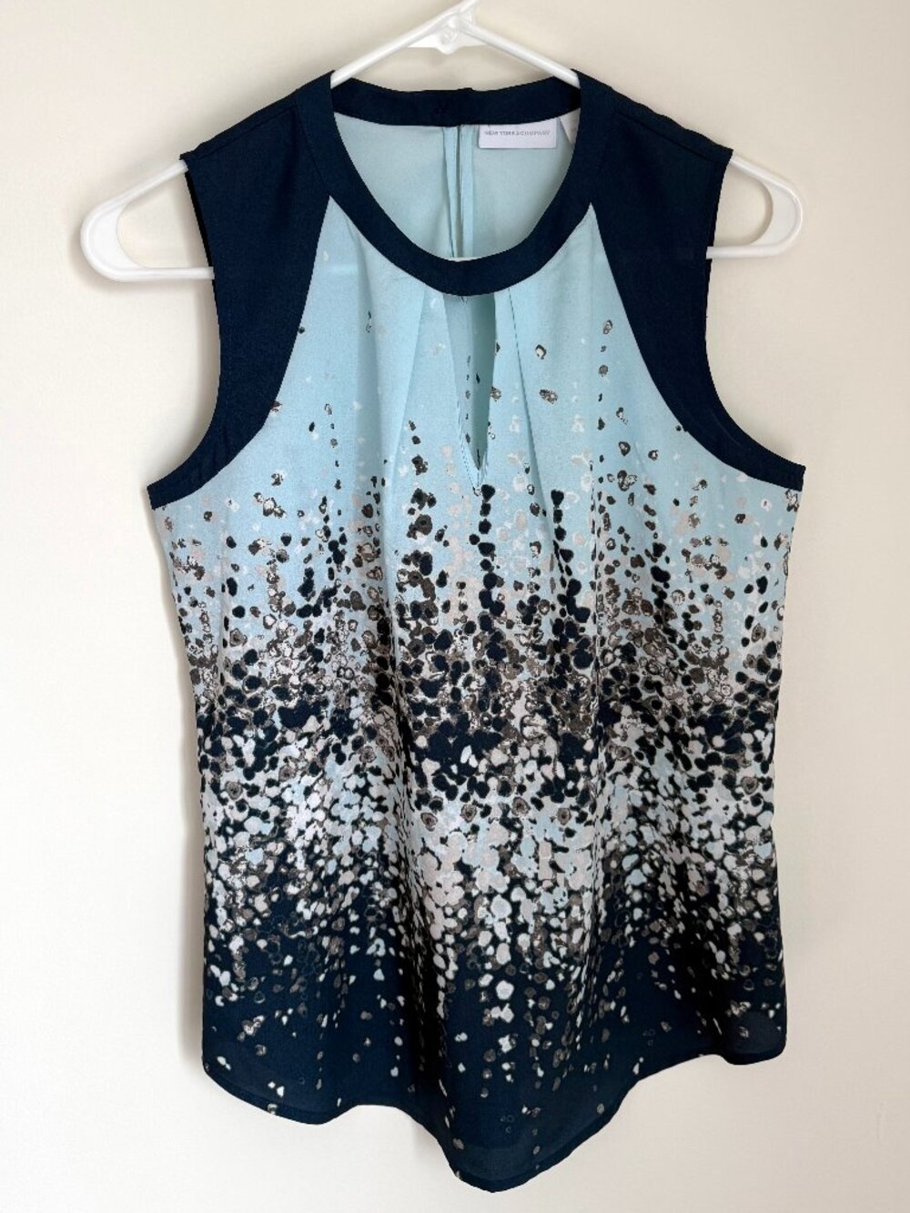 Printed Sleeveless Blue Ombré Abstract Blouse